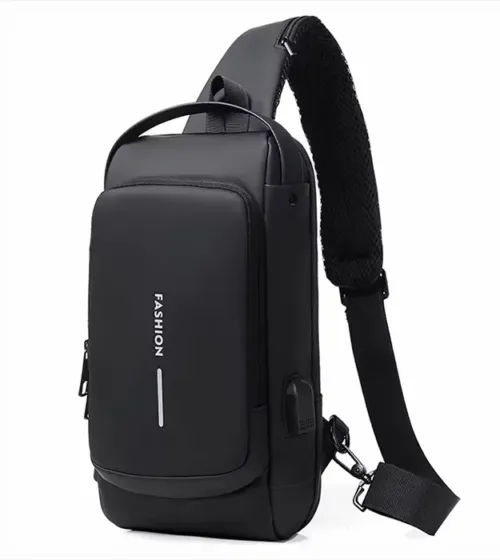 UrbanEdge – moderna crossbody torba sa bravicom i USB priključkom