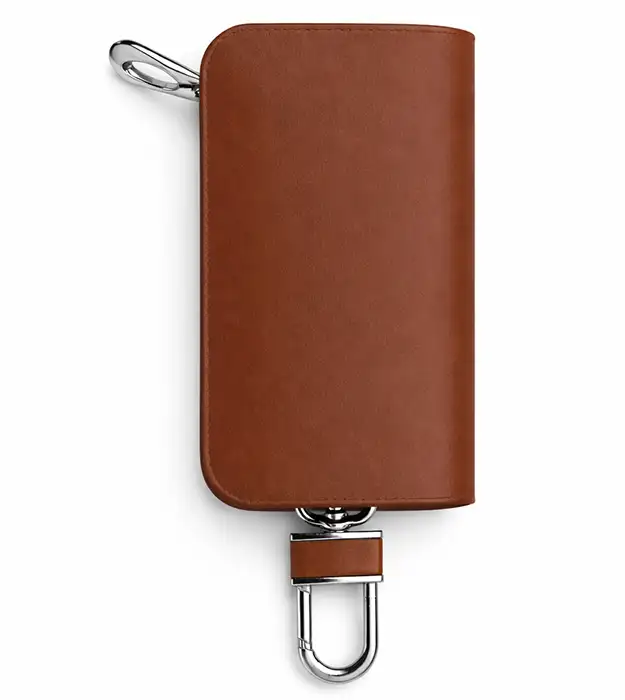 Braon kožna futrola za ključeve Velmor sa glatkim dizajnom i elegantnim kopčanjem